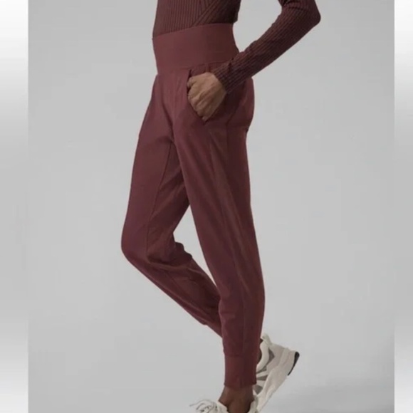 Athleta Venice Velvet Stripe Athleisure Tapered Jogger Maroon Size 2X NWT - Picture 1 of 11